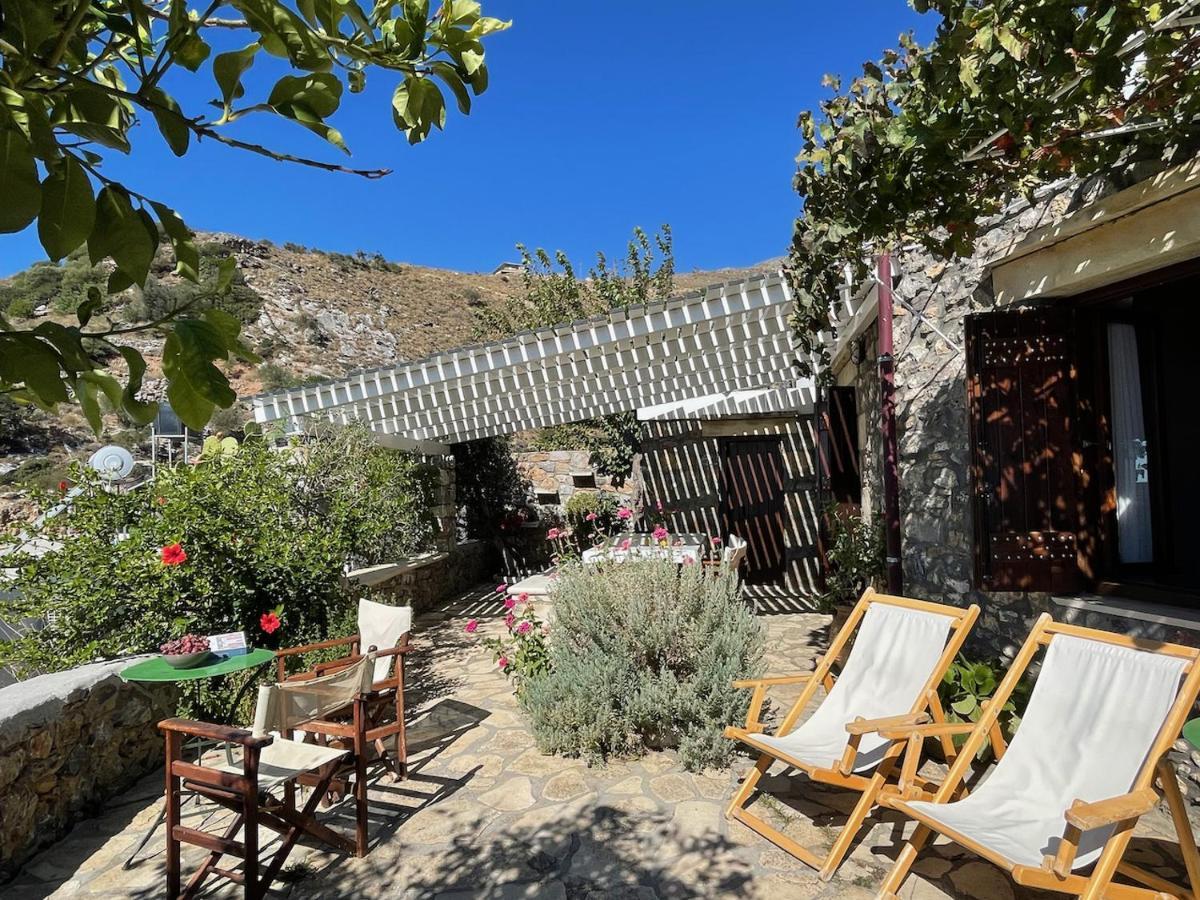 Villa La Familia Maison Traditionnelle Plakiás Eksteriør bilde
